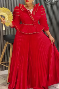 Red Elegant Solid Color Pleated V Neck Long Plus Size Dresses