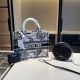 White Black Daily Letters Contrast Bags