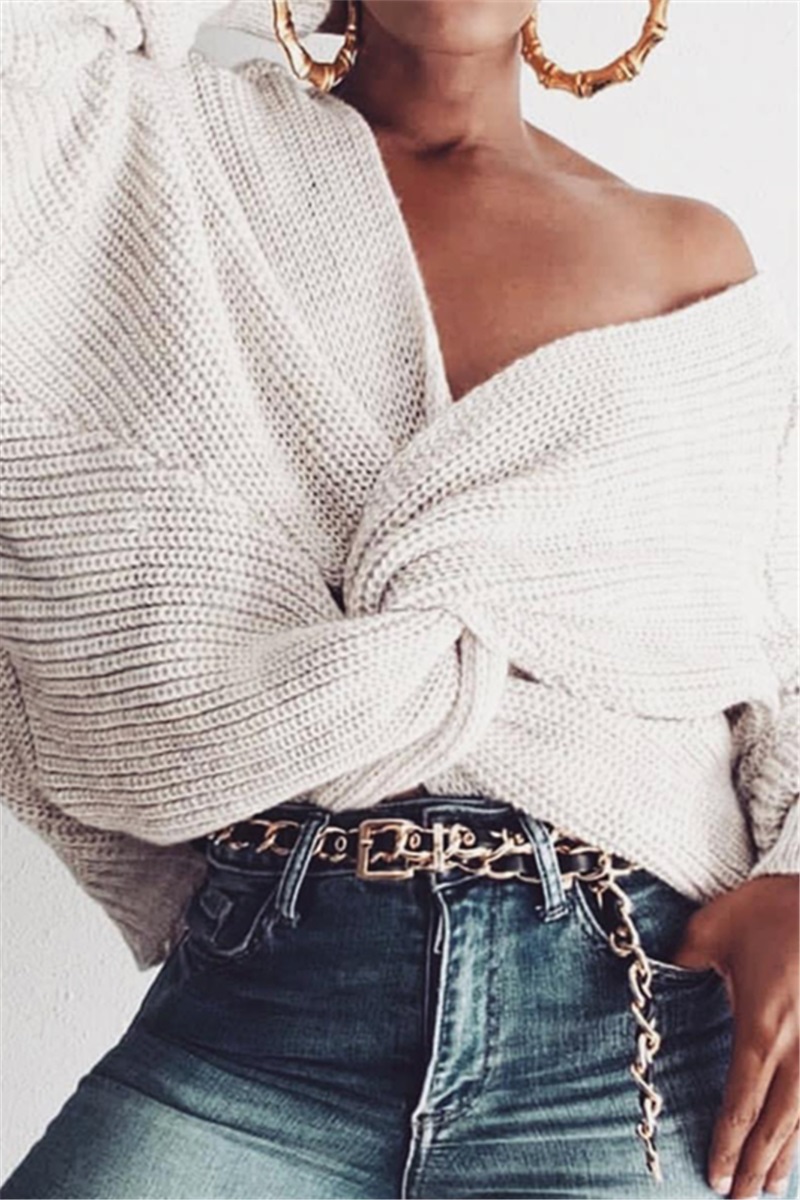

Fashion Halter V-Neck Knotted White Sweater