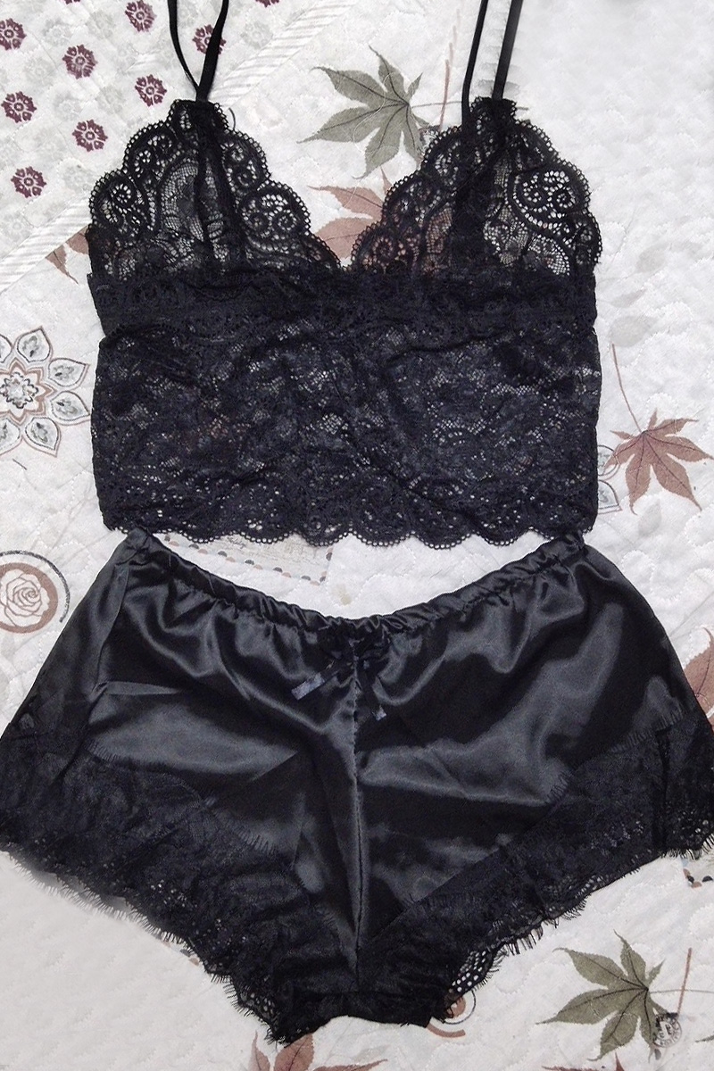 Wholesale Black Sexy Fashion Lace Underwear Two Piece Set K0808 Bk Online