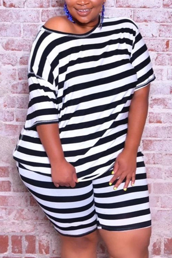 Black Fashion Casual Sportswear O Neck Short Sleeve Regular Sleeve Striped Plus Size Set