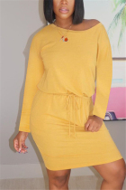 Yellow Fashion Casual Regular Sleeve Long Sleeve O Neck Knee Length Solid Dresses
