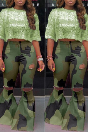 Green Fashion Camouflage Print Flared Trousers