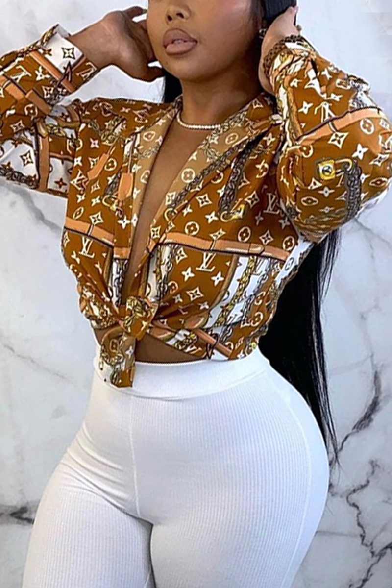 

Khaki Fashion Casual Print Basic V Neck Tops