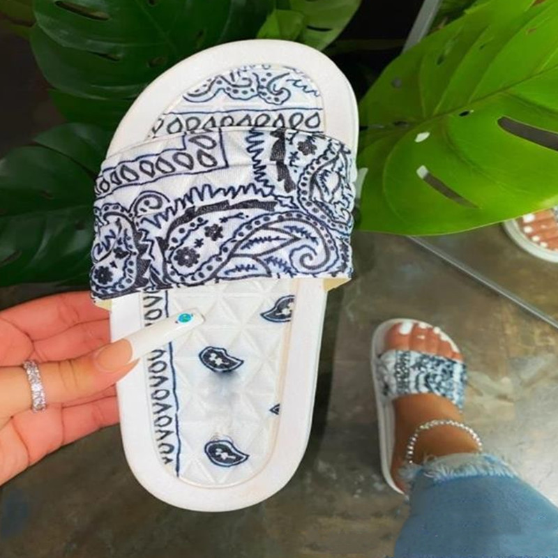 

White Casual Living Printing Soft Slide Slippers For Women