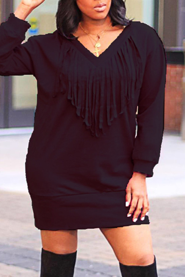 Black Fashion Casual Solid Tassel V Neck Long Sleeve Dresses