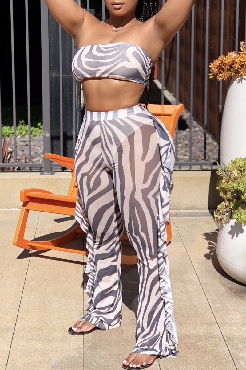 Casual Living Love Print Flounce U Neck Sleeveless Three Pieces