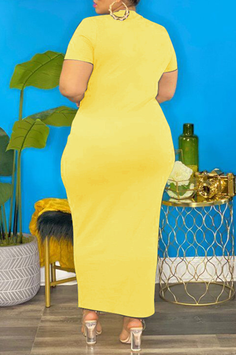 Yellow Fashion Sexy Plus Size Solid Ripped O Neck Short Sleeve Dress