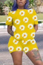 Yellow Fashion Little Daisy Print T-shirt Shorts Set