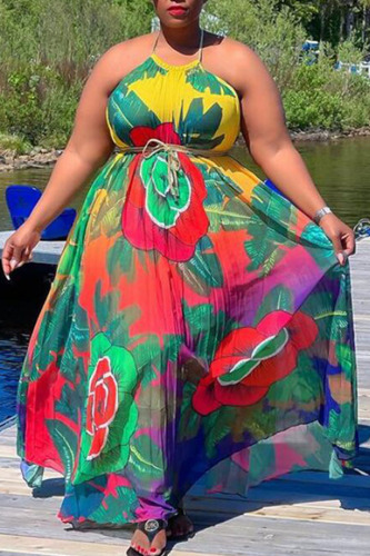 Red Sexy Print Patchwork Frenulum Halter Pleated Plus Size Dresses