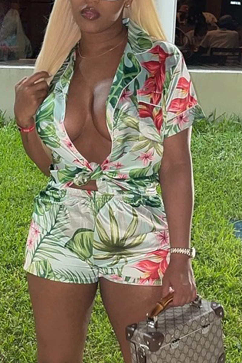 

Red Casual Print Patchwork Turndown Collar Short Sleeve Two Pieces