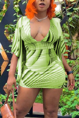 Fluorescent green Chemical fiber blend Fashion adult Sexy Cap Sleeve Half Sleeves V Neck Step Skirt ruffle Patchwork P