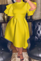 Yellow Sexy Casual Solid Flounce Half A Turtleneck Cake Skirt Dresses