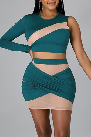 Green Sexy Solid Split Joint See-through Asymmetrical O Neck Long Sleeve Two Pieces