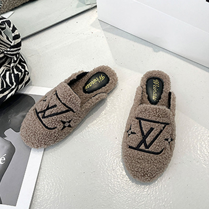 

Khaki Fashion Casual Embroidered Letter Closed Comfortable Shoes