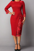 Red Elegant Solid Embroidered Hollowed Out Split Joint O Neck Straight Dresses