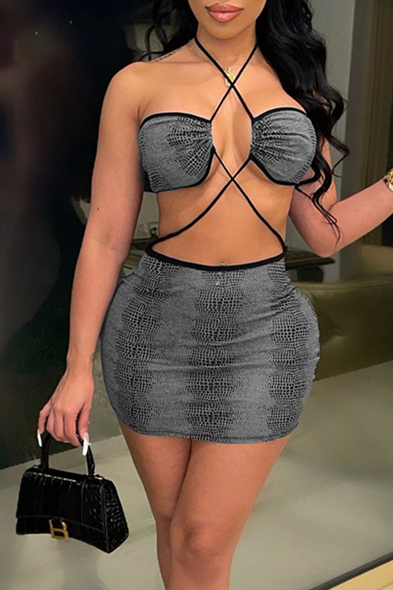 

Grey Sexy Print Patchwork Backless Halter One Step Skirt Dresses