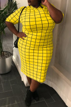 Yellow Fashion Casual Plus Size Plaid Basic O Neck Short Sleeve Dress