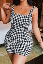 Black And White Sexy Casual Print Backless Square Collar Vest Dress