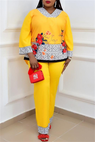 Yellow Fashion Casual Print Patchwork V Neck Three Quarter Two Pieces