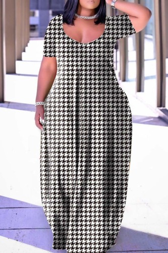 Black White Casual Print Basic V Neck Short Sleeve Dress Plus Size Dresses