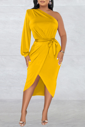 Yellow Casual Solid Patchwork Backless Oblique Collar Long Sleeve Dresses