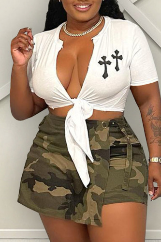 White Sexy Street Solid Embroidered Bandage Patchwork V Neck T-Shirts