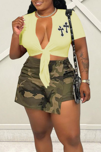 Yellow Sexy Street Solid Embroidered Bandage Patchwork V Neck T-Shirts