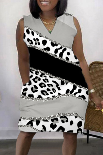 Grey Casual Street Print Patchwork V Neck Straight Dresses