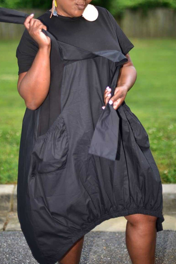 Black Casual Solid Patchwork Pocket O Neck Straight Short Sleeve Dress
