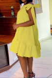 Yellow Casual Sweet Simplicity Frenulum Solid Color One Shoulder Asymmetrical Dresses