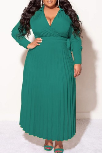 Green Casual Solid Frenulum V Neck Pleated Plus Size Dresses