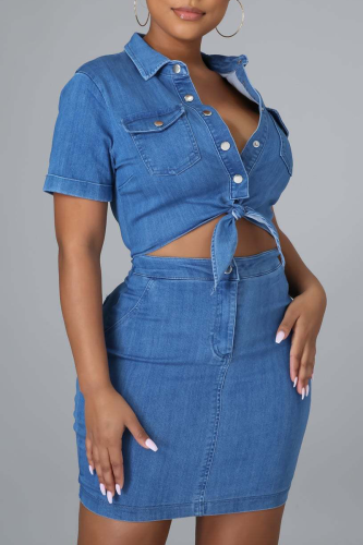 Light Blue Sexy Solid Patchwork Pocket Knotted Turndown Collar Short Sleeve Mid Waist Skinny Denim Dresses