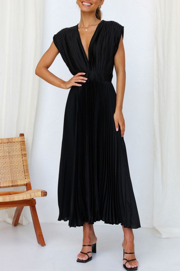 Black Casual Solid Patchwork V Neck Pleated Dresses