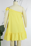 Yellow Casual Sweet Simplicity Frenulum Solid Color One Shoulder Asymmetrical Dresses