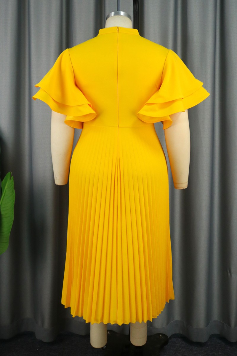 Pleated O-Neck Lace Patchwork Dress.