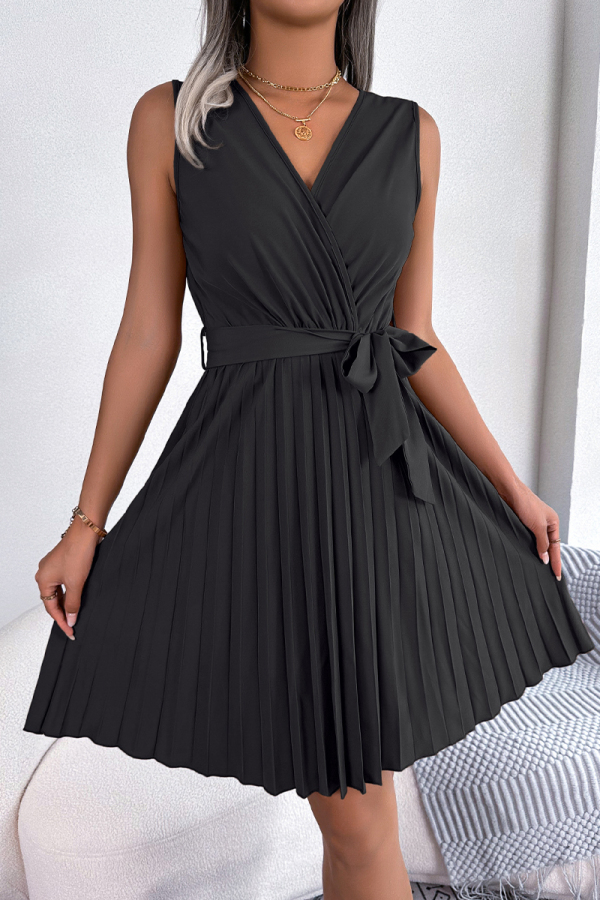 Black Sweet Solid Frenulum V Neck Sleeveless Dress Dresses