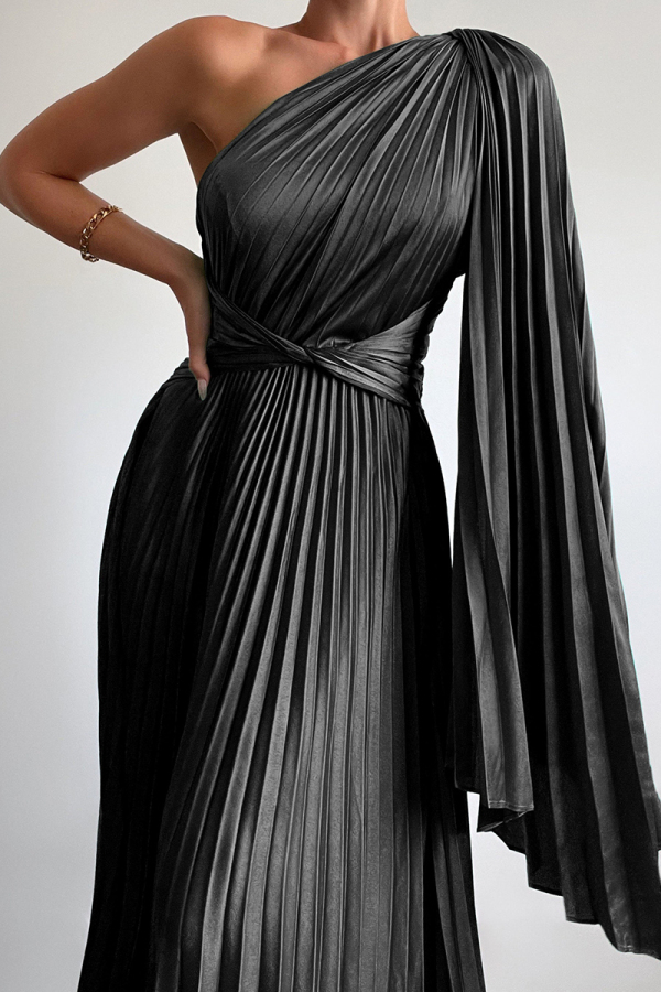 Black Sweet Elegant Solid Fold Oblique Collar A Line Dresses