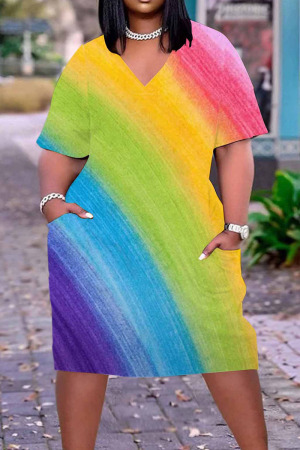 Plus Size Rainbow Color Gredient V Neck Short Sleeve Midi T-shirt Dresses