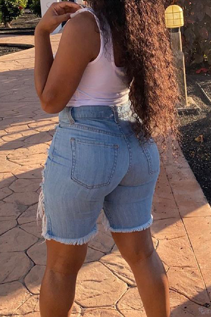 Casual Solid Split Joint Buckle Mid Waist Skinny Denim Shorts