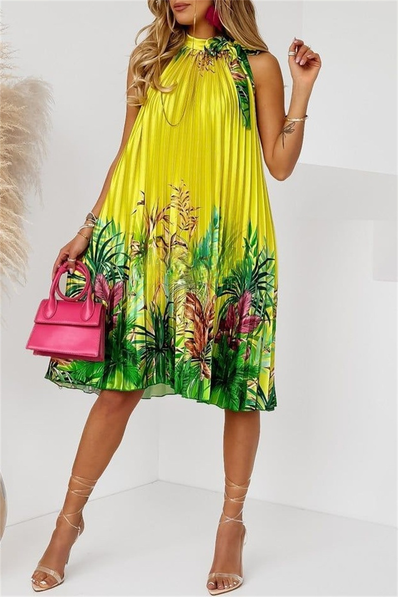 Vintage Elegant Flowers Frenulum Pleated Half A Turtleneck Pleated Dresses