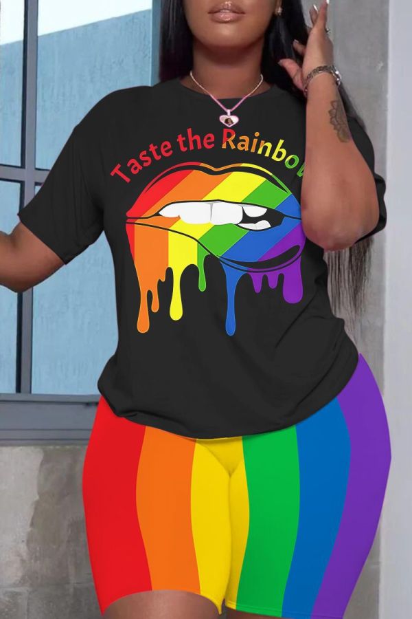 Casual Rainbow Color Print Basic O Neck Short Sleeve Oversize T-shirt And Shorts Two Pieces Shorts Sets