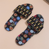 Casual Daily Rhinestone Decor Oversized Slippery Outdoor Sandals With Soft Bottom And Flat Soles Open Toe Sandals