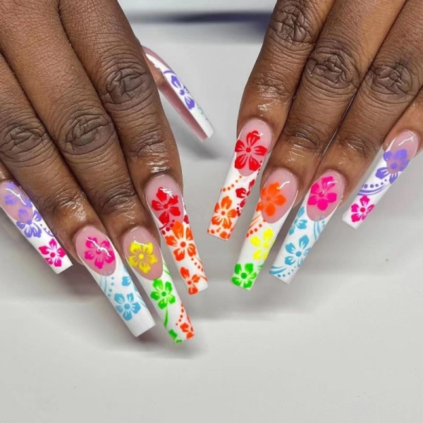 Casual Flowers Long Square Press On Nails Colorful Daisy Flower Fake Nails with French Design Full Cover Acrylic False