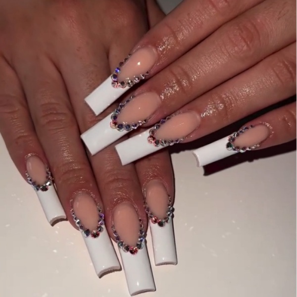 Casual Rhinestone Decor French Press on Nails Crystal Gem Design Nails Tips Acrylic Cute Fake Nails