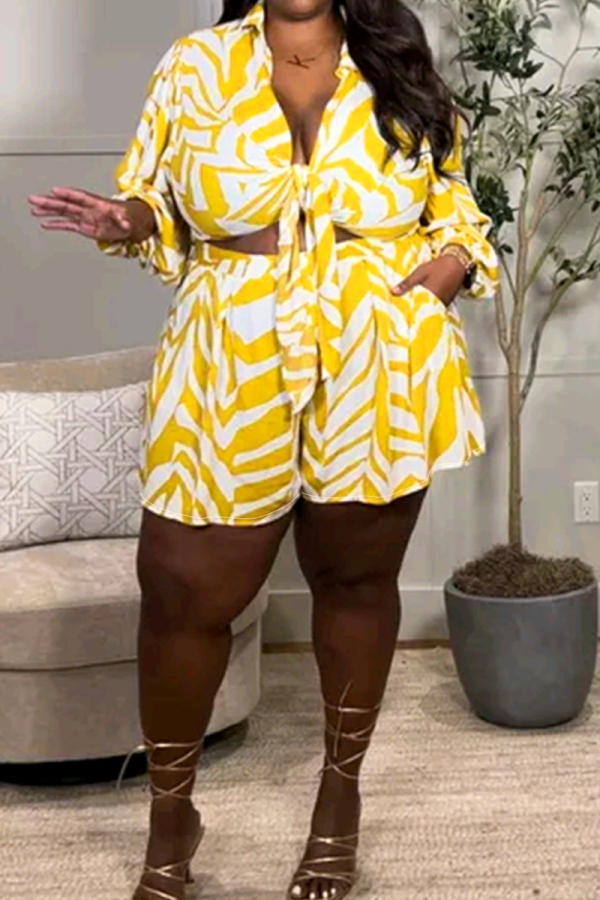 Casual Graphics Print V Neck Long Sleeve Pocket Strap Design Front Tie Crop Tops And Short Vacation Plus Size Two Pieces Matching Sets