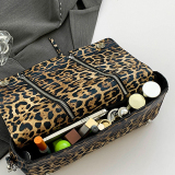 Casual Leopard Print Chains Handbag Zipper Bags