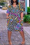 Casual Graphics Print V Neck Short Sleeve Pockets Plus Size T-shirt Midi Dresses