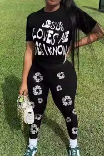 Sportwear Casual Graphics Print O Neck Short Sleeve Slim Fitted T-shirt And Skinny Pants Two Pieces Sweatpants Sets