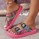 Graphics Metal Buckle Round Head Thick Bottom Beach Slippers Sandals